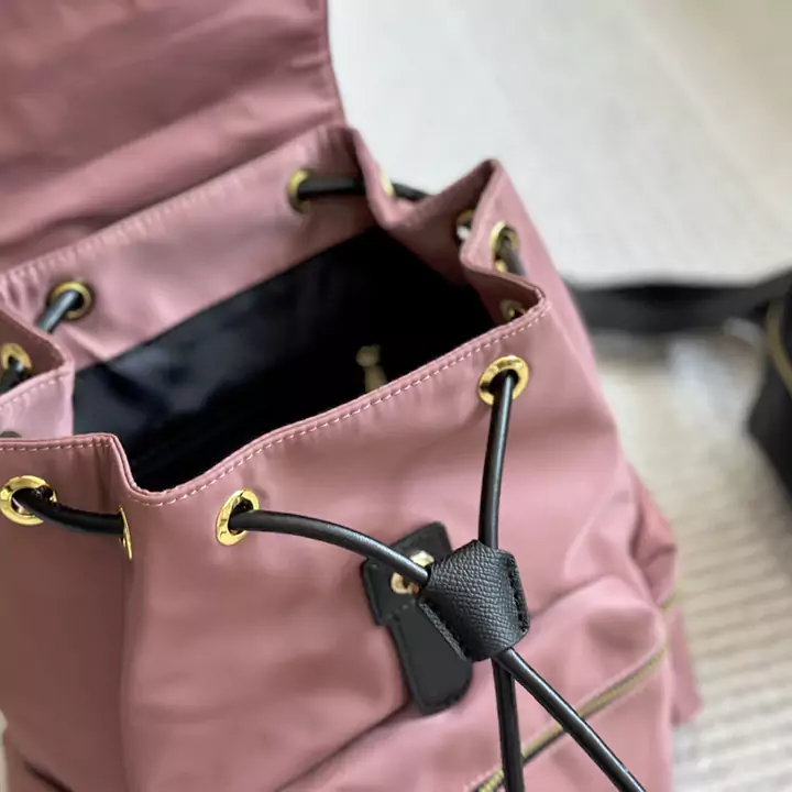 コーチ バックパック 本革