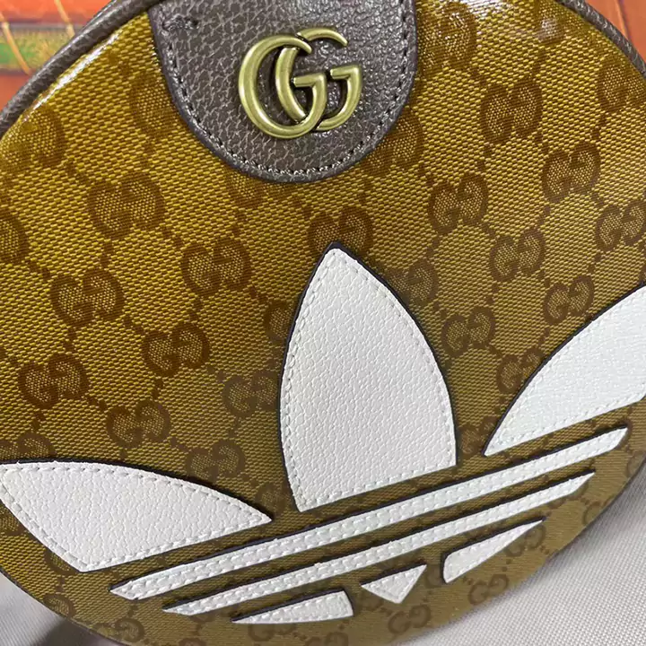 GUCCI adidas 丸型 バッグ
