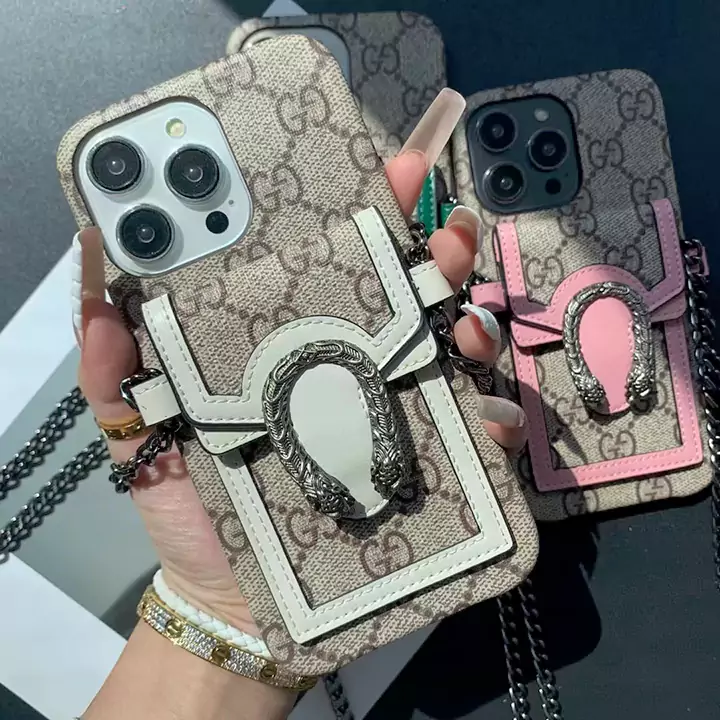 gucci iphone16 plusケースチェーン付き
