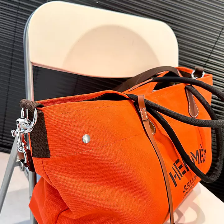 HERMES カヴァリエ トートバッグ 偽物