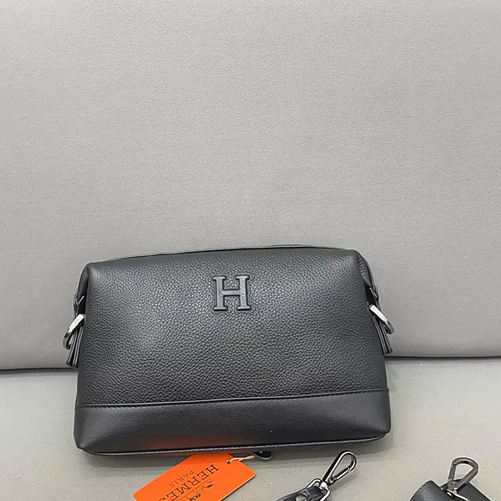 hermesバッグ 本革