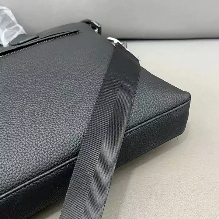 hermes メンズバッグ スーパーコピー