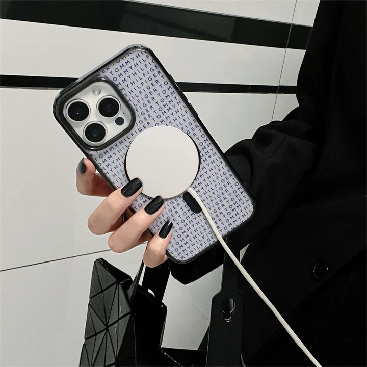 TOMMY iphone 17 携帯 ケース