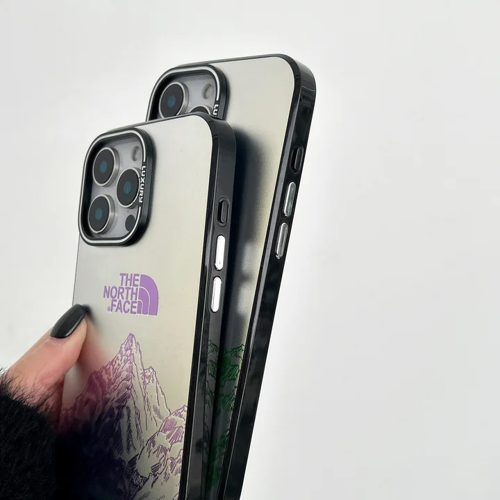 ノースフェイスiphone16 proケース 傷防止