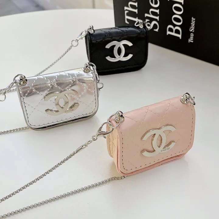 chanelエアーポッズ 4ケースチェーン付き