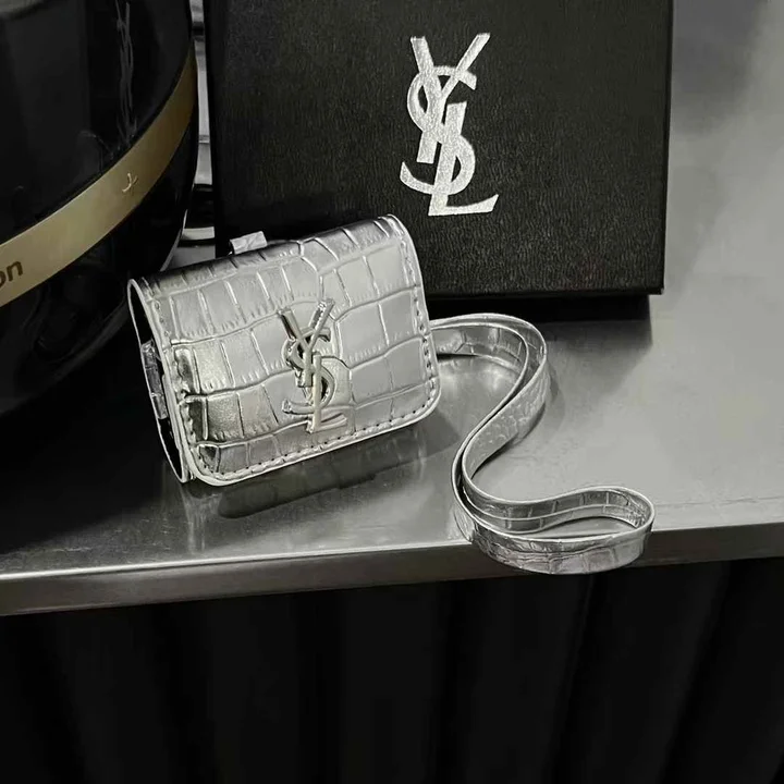 ysl airpods 4 レザーレザー