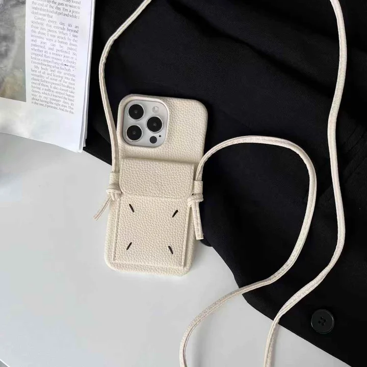 maison margiela iphone16ショルダーケース