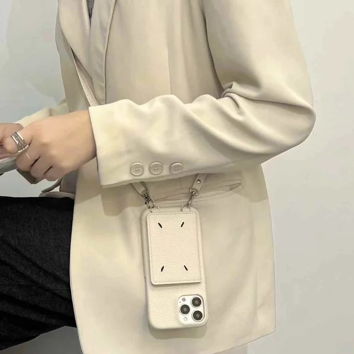 maison margiela iphone16 pro maxケース スマホ ストラップ