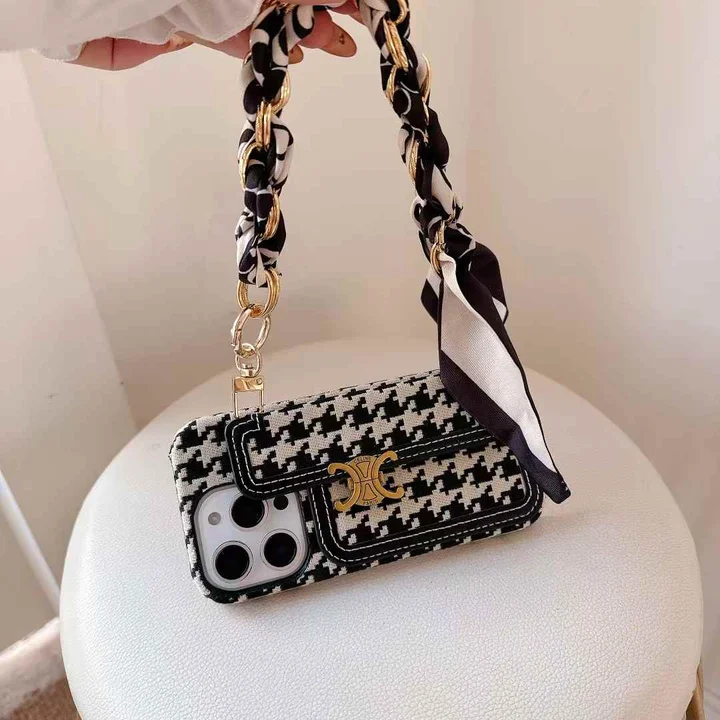 celine iphone16 proケース 背面 カード収納
