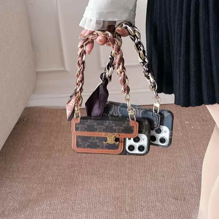 celine iphone16ケース スカーフチェーン