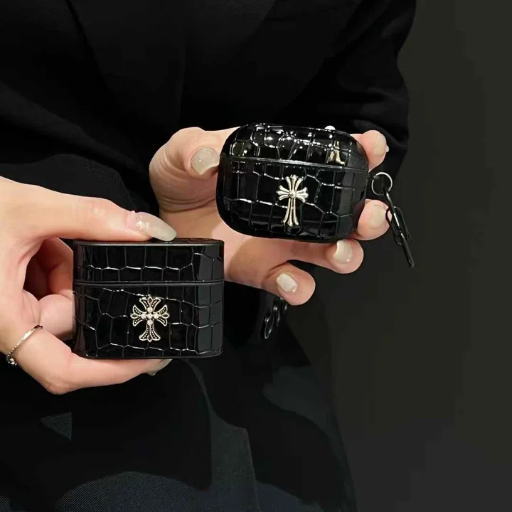 chrome hearts airpods4ケースワニ柄 レザー