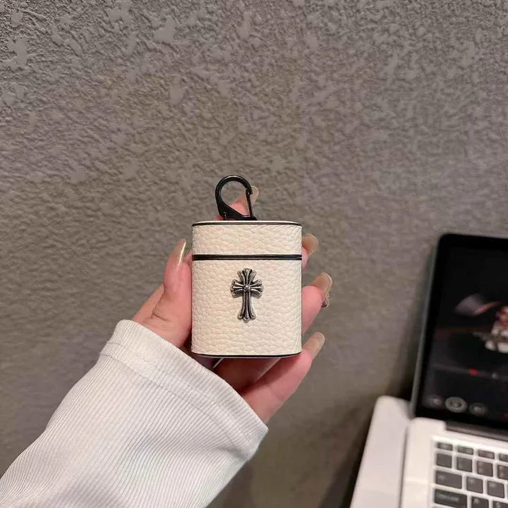 クロムハーツ airpods 4 ケース カラビナ付き