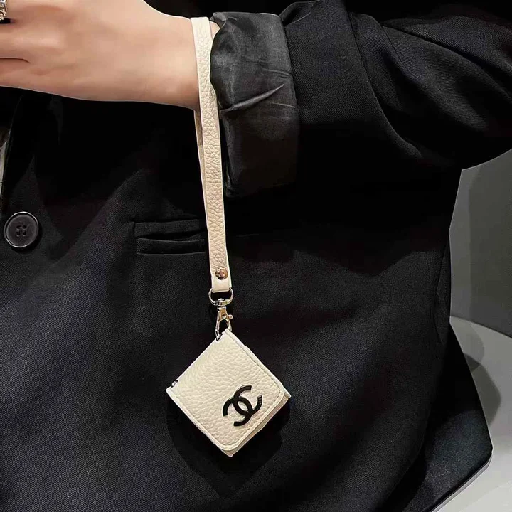 シャネル airpods 4ケース レザー