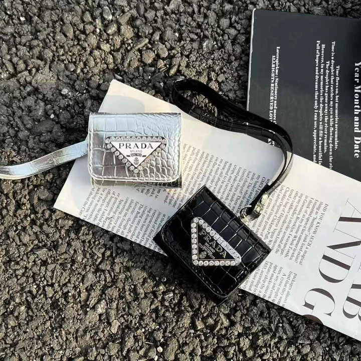 ワニ柄 airpods 4ケース prada