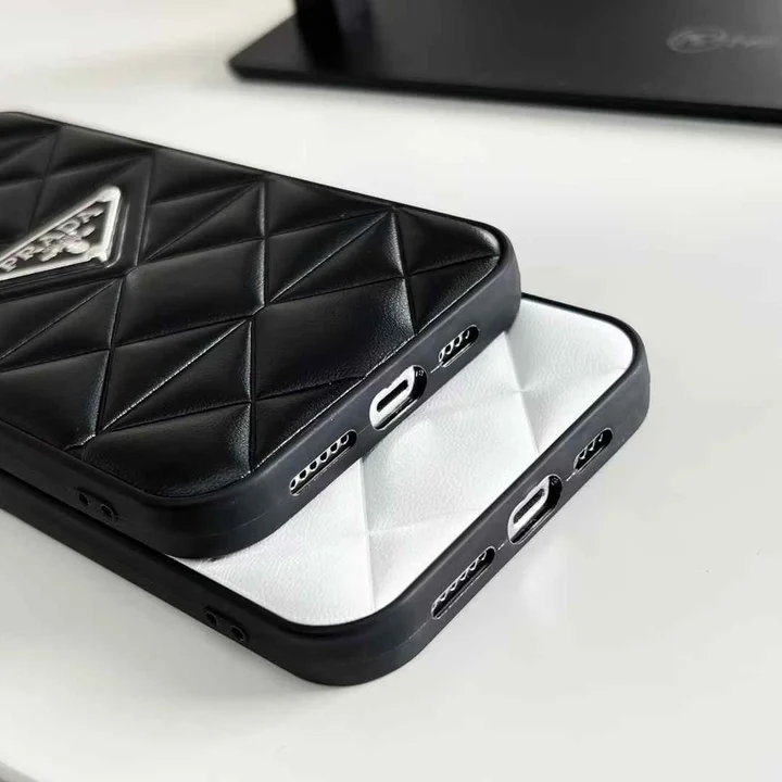 prada iphone16 pro maxケース ブラック