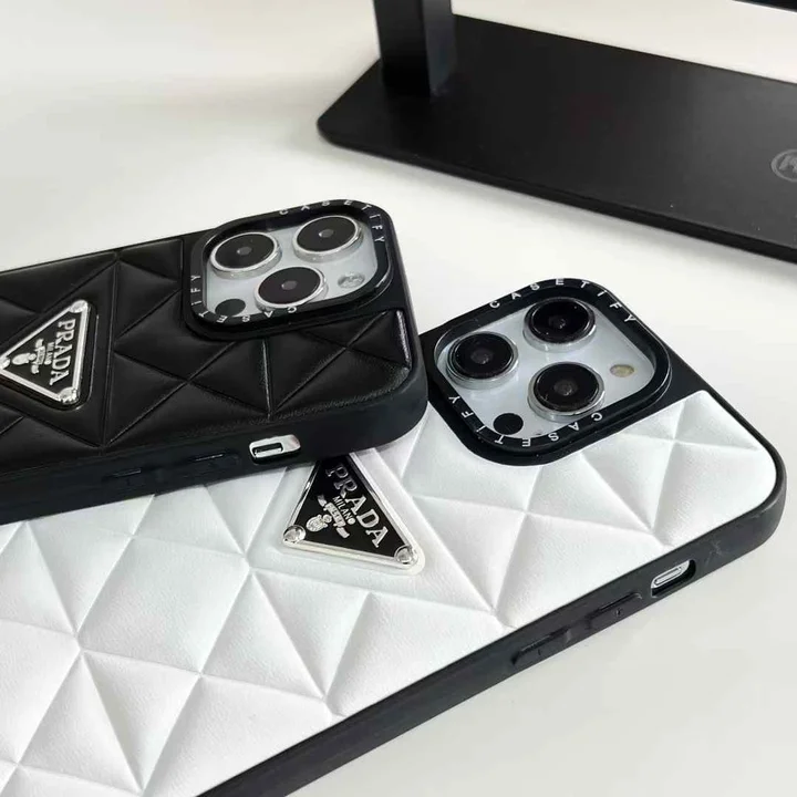 prada iphone16 pro maxケース ブラック