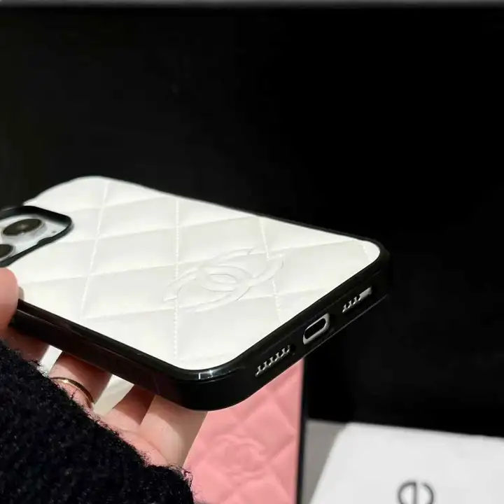 耐衝撃iphone16シャネルスマホケース