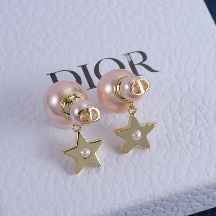 DIORピアス