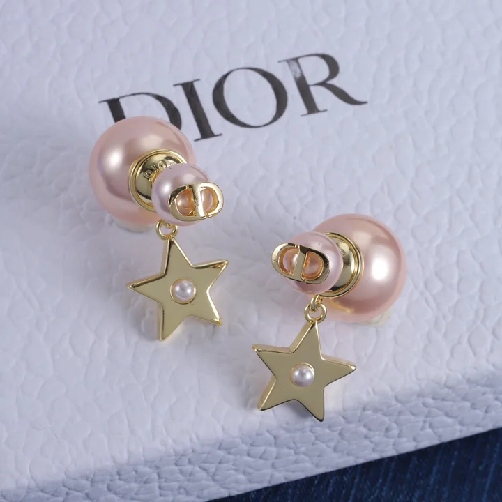 DIOR ピンクピアス レデイース
