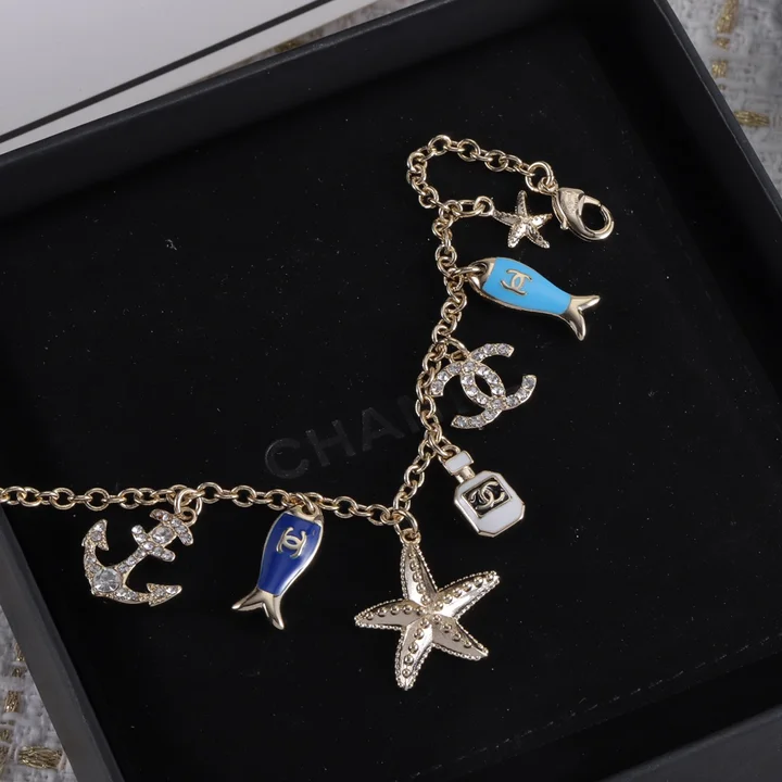 chanel ファッションアクセサリー