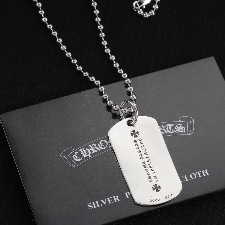 CHROME HEARTS カットアウト CHクロス ボールネックレス