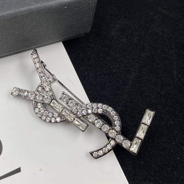 シルバー ブローチ ysl