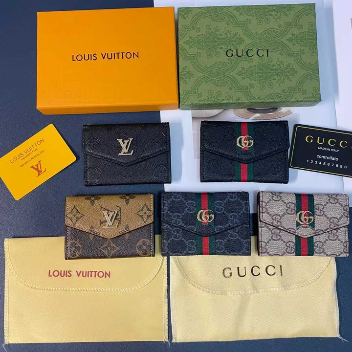 グッチ ミニ 財布