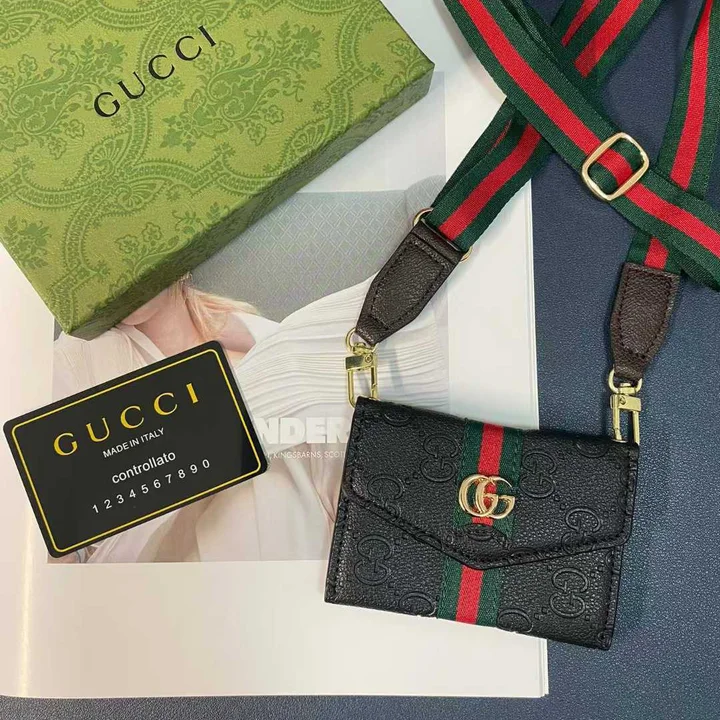 GUCCI カードケース 磁気 スキミング 防止