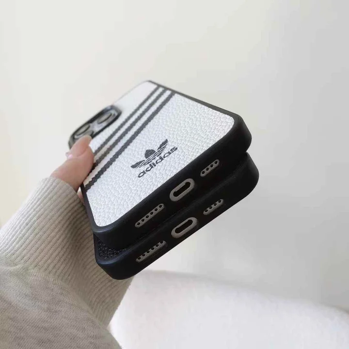 Adidas iphone16 plusケース 白黒 流行り