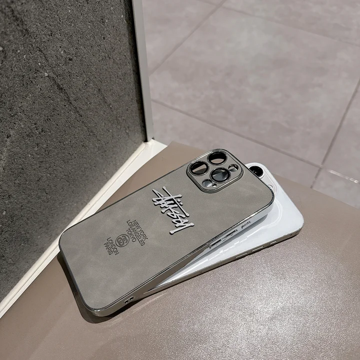 ステューシー iphone 17 proケース カメラ ホール