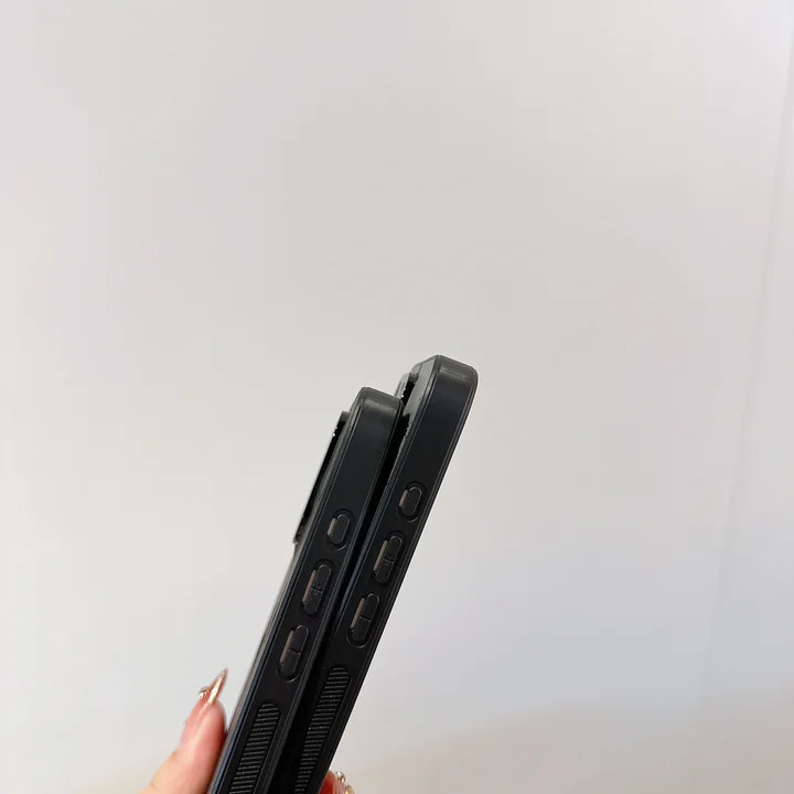 クロームハーツ ロゴ アイフォン 16ケース