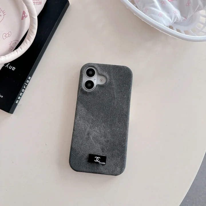 グリッターiphone16ケース chanel
