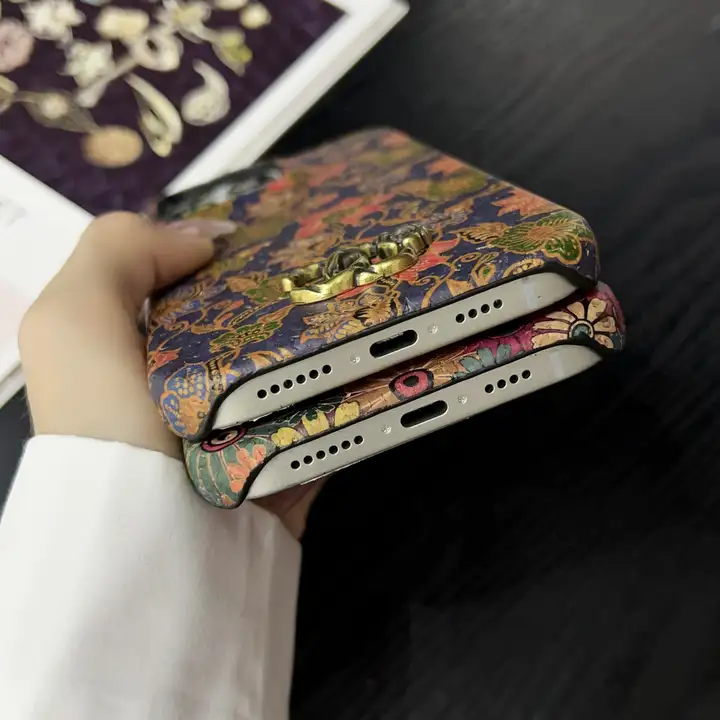 chanel iphoneカバー 多機種対応