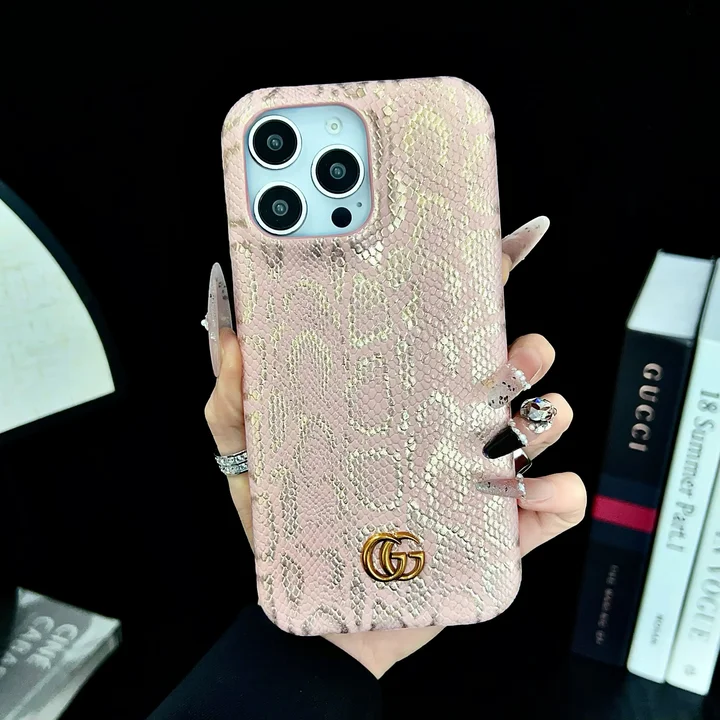 グッチiphone16ケース ヘビ柄