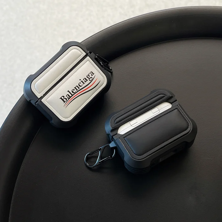 バレンシアガ airpods 4ケース