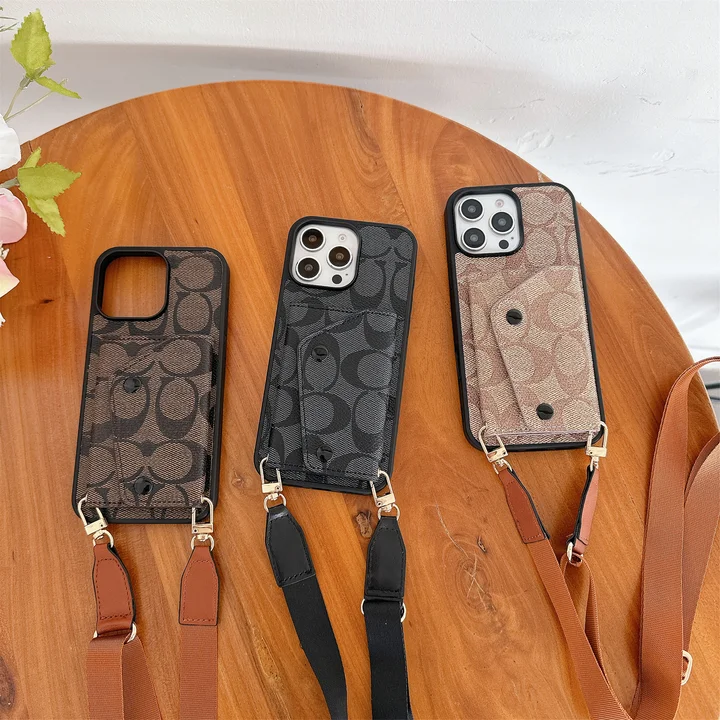 コーチ シグネチャーiphone16ケース