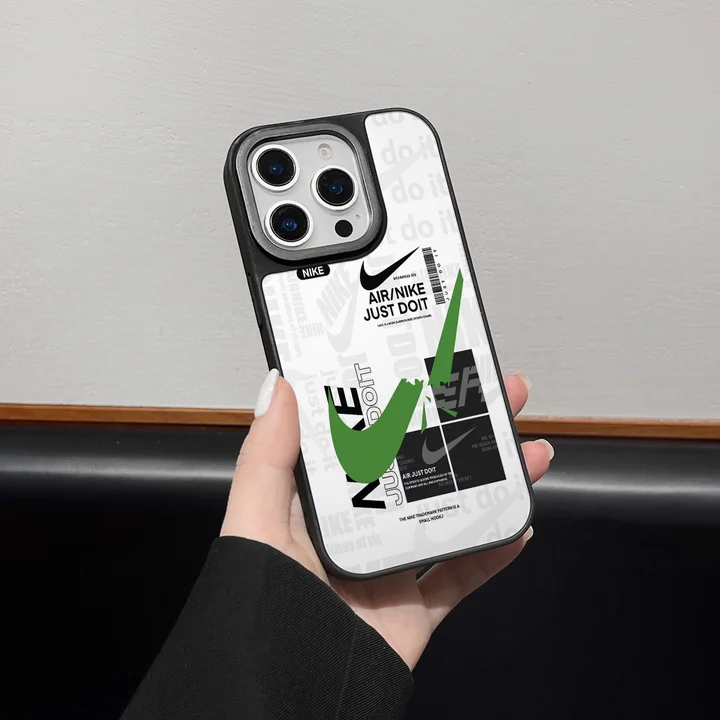 nike iphone16 pro maxケース ファッション