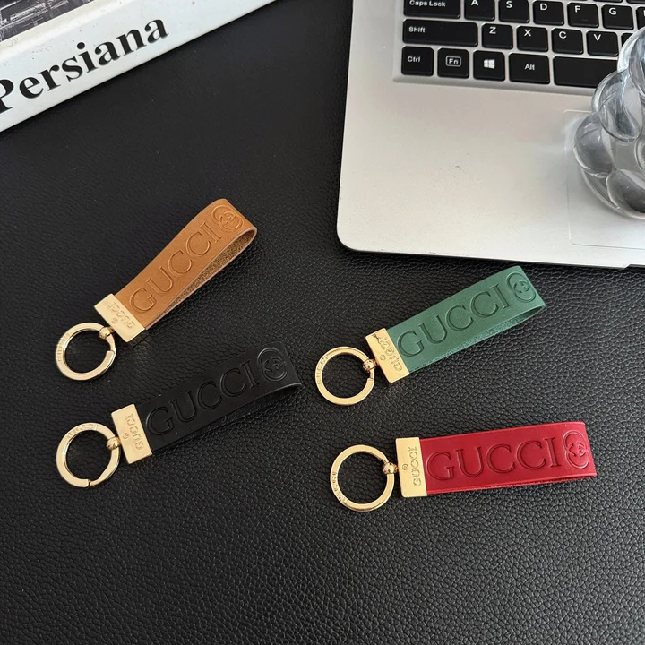 グッチ シグネチャー キーホルダー