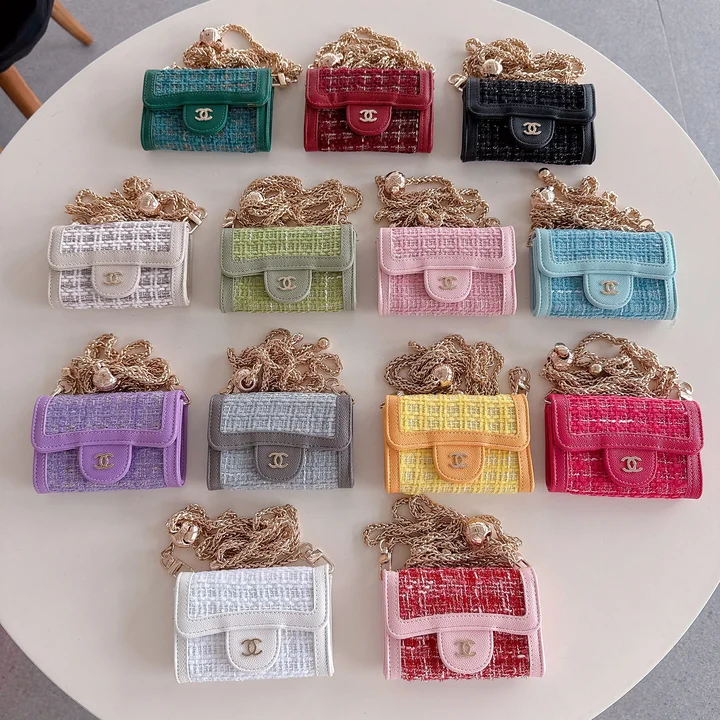 CHANEL Air Pods ケース