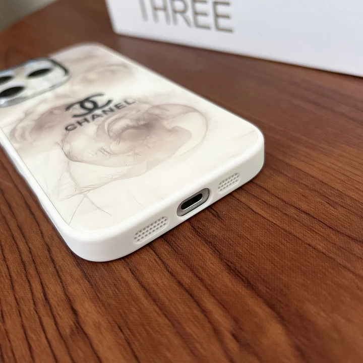 chanel iphone 17 proカバー レデイース