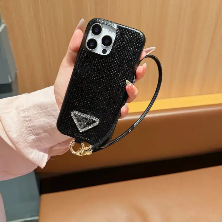 プラダ iphone 16 レザーケース ワニ柄