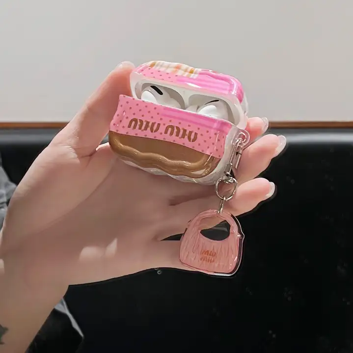 ミュウミュウairpodsケース 四世代