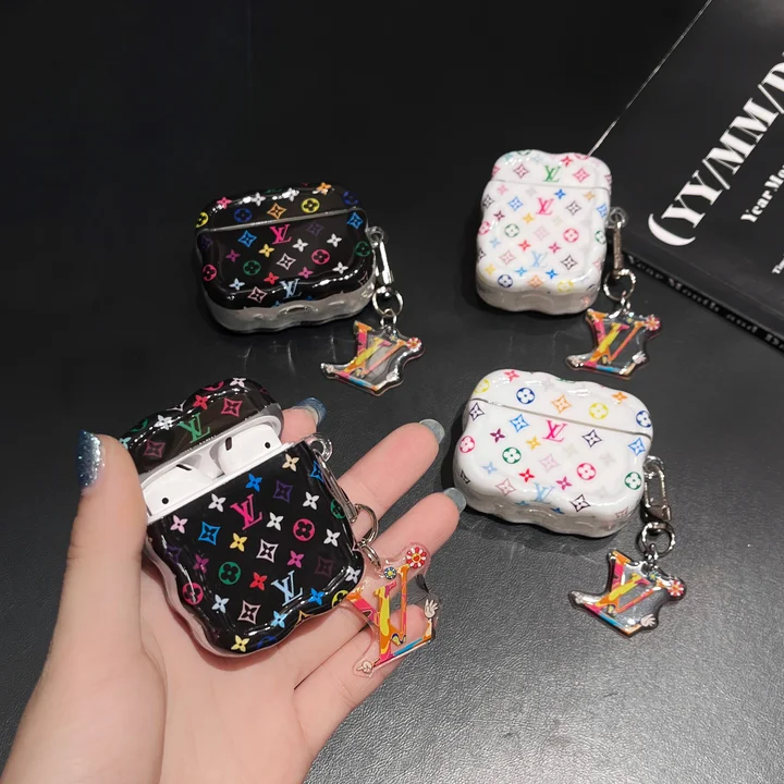 ルイビトンairpods4ケース チャーム