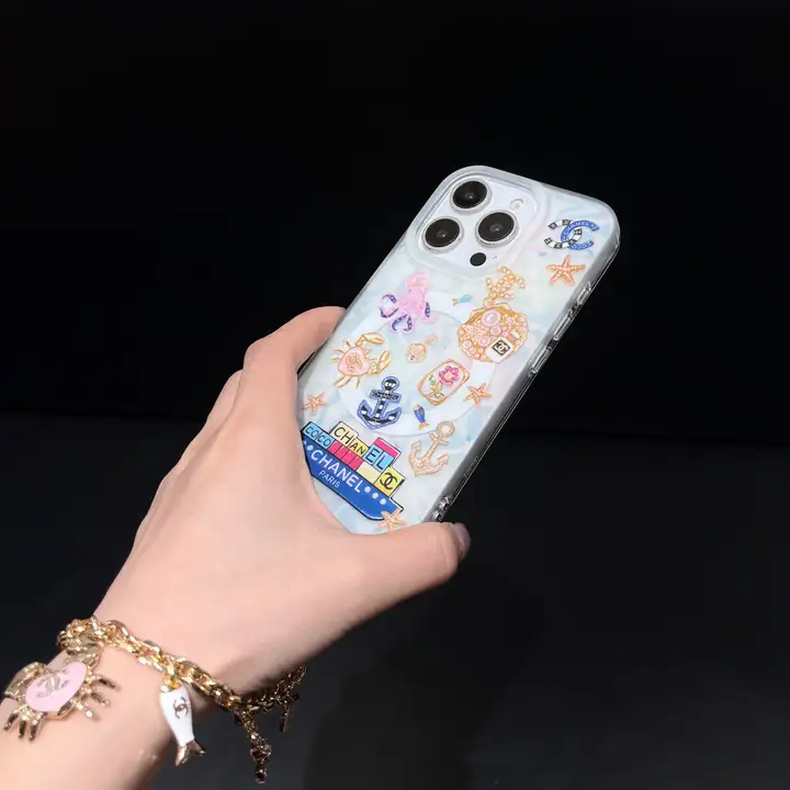 シャネルiphone17ケース マット仕上げ