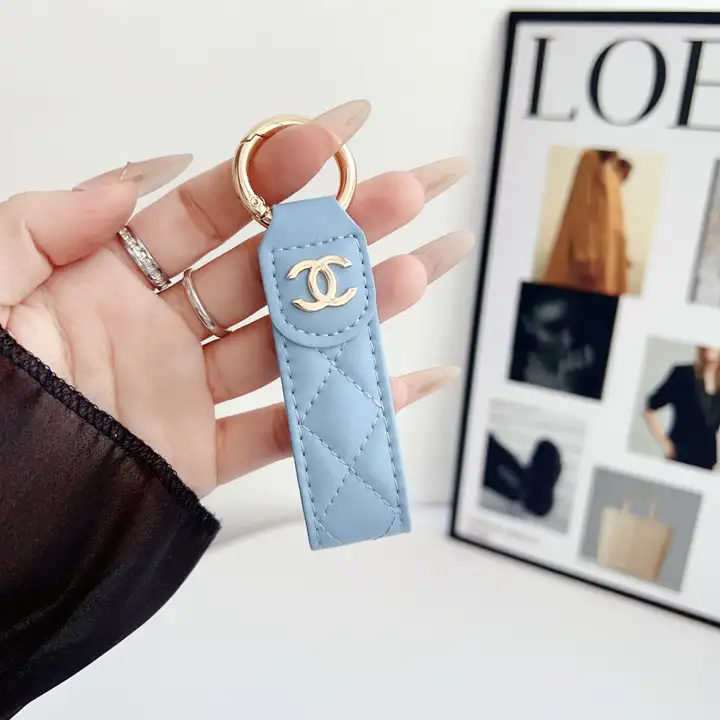 chanel キーリング ストラップ型