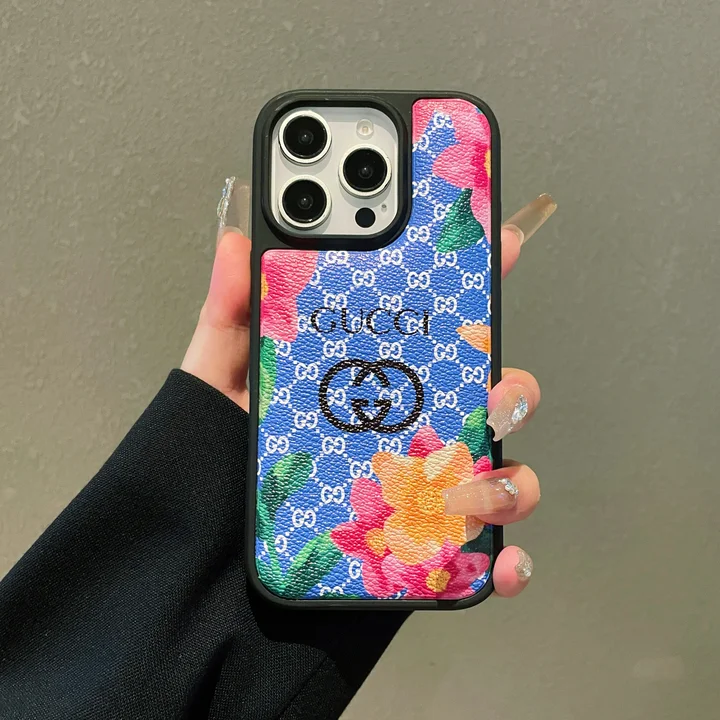 グッチiphone17カバー 蜂柄