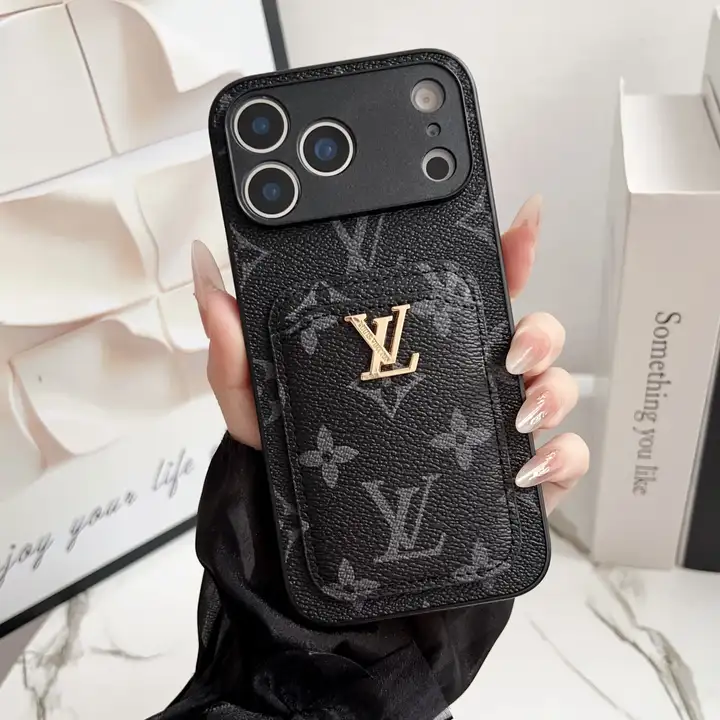 coach iphone17レザーケース