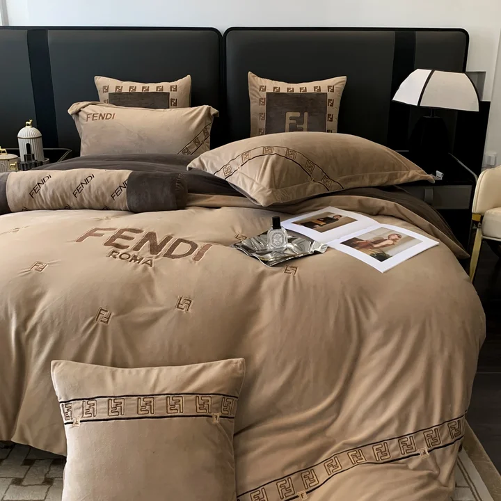 Fendi 布団カバー ベルベット 刺繍入り