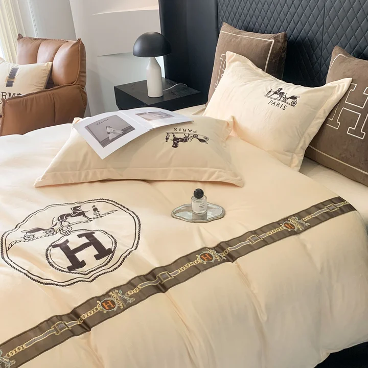 Hermes ベッドカバー おしゃれ