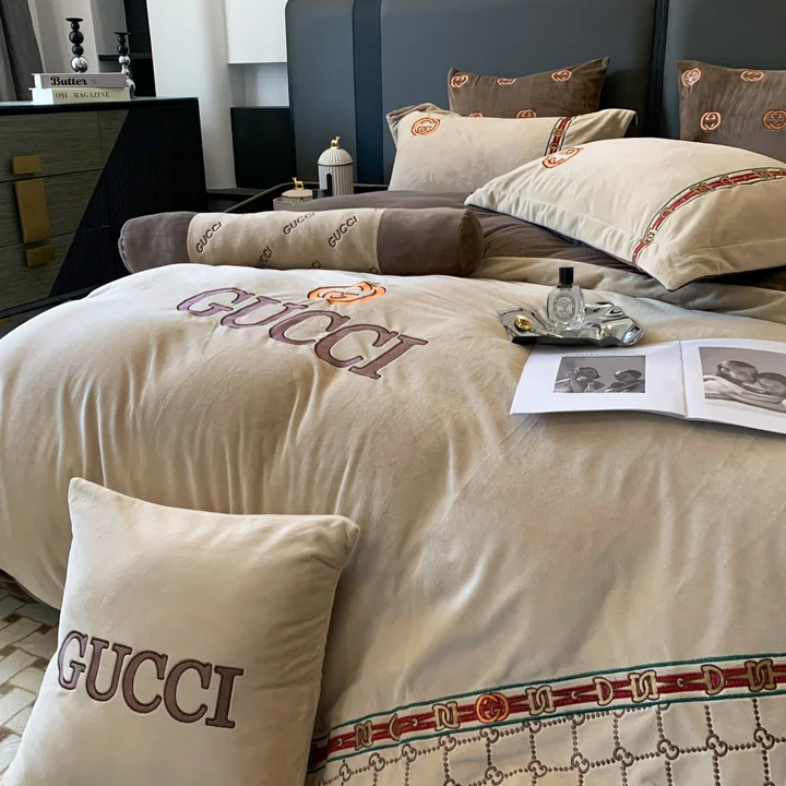 gucci ベルベット 布団カバー